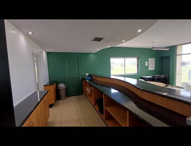 BUSINESS PROPERTY TO RENT IN KOSMOSDAL